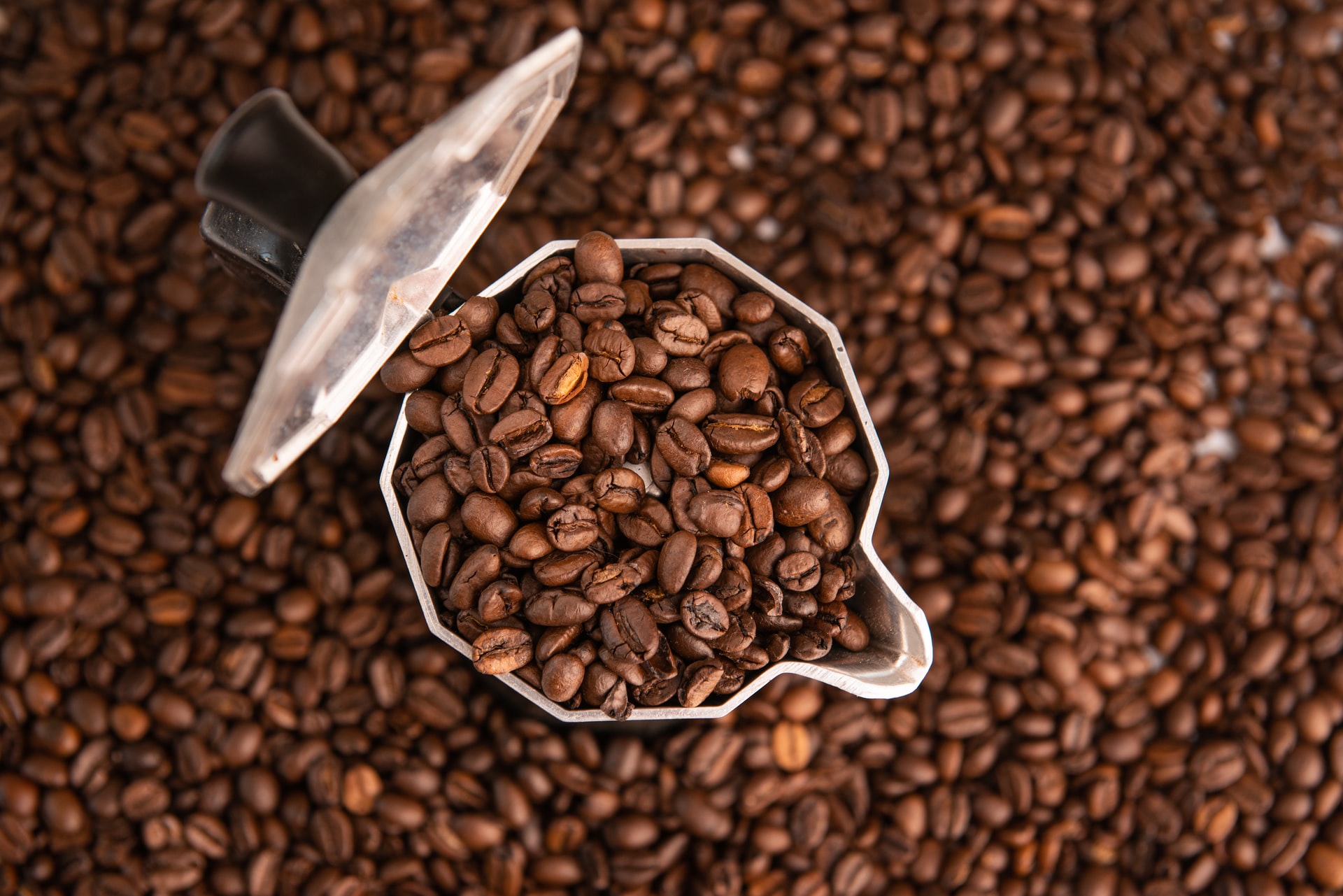 قهوه روبوستا چیست؟ - قهوه آروما